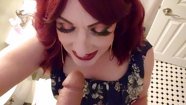 Crossdresser Mature Solo, Shemale Blowjob