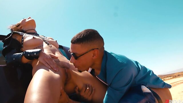 Air Thuggers Wild Clash in a Wasteland Scene