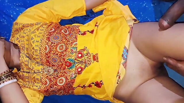 Newlywed Indian bhabhi Shima Kumari44 experiences intense first time pleasure with her tight pussy