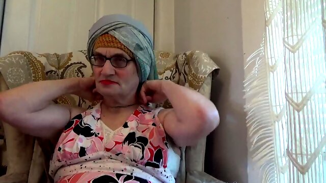 Housewife Sveta Lusin. 2025kb