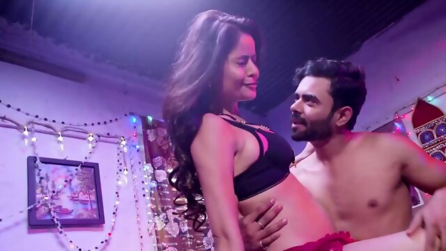 Chubby sexy indian babe hard fucking