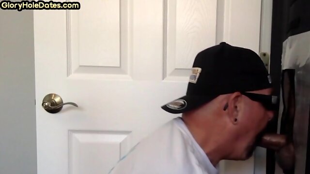 Gloryhole jockstrap BJ DILF fucked in asshole at home