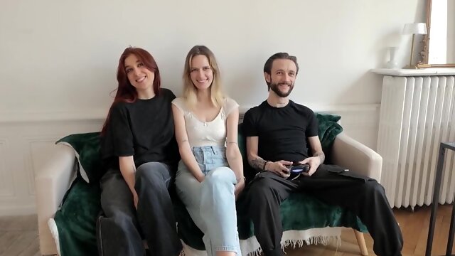 Amateur Trio 2 French Femdom A Favourable Dude With Goddess Share