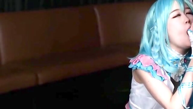 Japanese Cosplayer Sucks A Few Dicks - Ria Kurumi