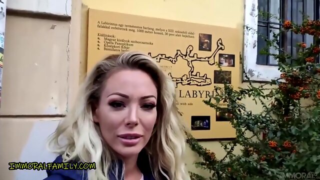 Isabelle Deltore And Porno Dan - My Aussie Stepmom Squirts And Gets A Cumshot From My Favorite Teacher