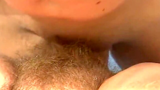 Behaarte Oma Bekommt Endlich Wieder Einen Schwanz Zum Ficken