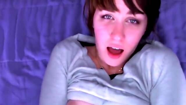 Leia Lovelyn - Slut Wants To Be Impregnated