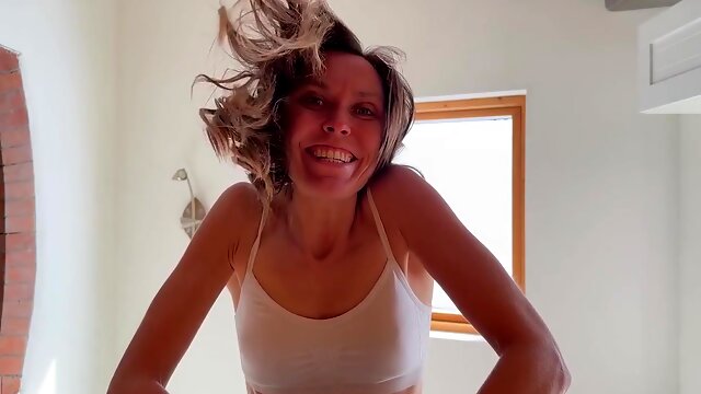 Britannique Poilue Amateur Masturbation