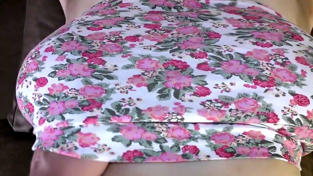 Horny With Big Boobs And Very Hairy Pussy Allows Me To Cum Inside Her Womb - Milky Mari And Step Mommy