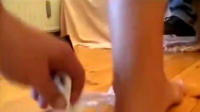 Teen 18+ Fickt Den Kleinen Cock Hart