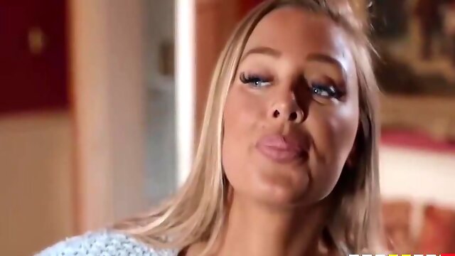 Sports Bra, Danny D And Kiki Minaj In To The Neighborhood Film With Official