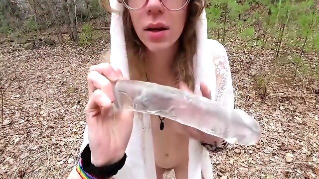 Nerdy Teen 18+ Fucking Herself With A Big Dildo In The Woods