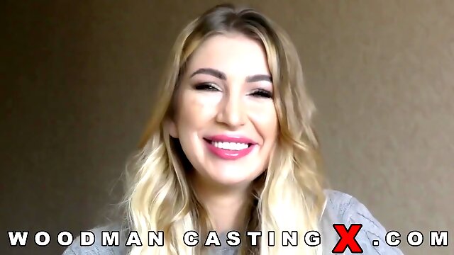 Alisia Wonderland - Casting Hard Sex Video