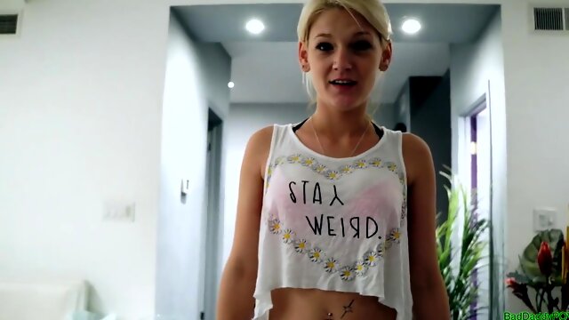 Stepdaughter Uses Stepdaddys Dick With Hope Harper