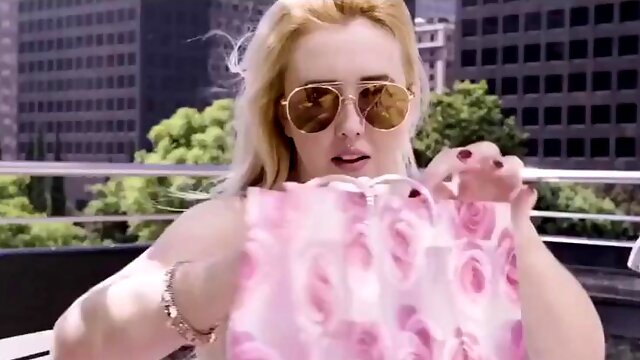 Good sex with strangers ft. Samantha Rone: Big Ass, Blowjob  Amateur Porn