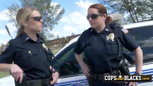 Biker Is Getting A Blowjob From A Horny Milf After Being Arrested