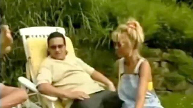 Maren Beautte  Diana Kaiser - Outdoor Fun ft. Diana Knight: Anal, Hardcore  Small Tits Porn