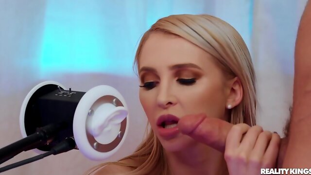 Alix Lynxs Wild Wet Affair with Blonde Heat