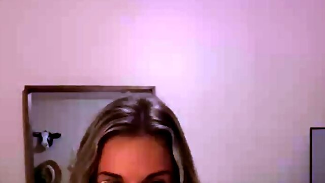 Small titted blond stunner Sarah Peachez masturbating