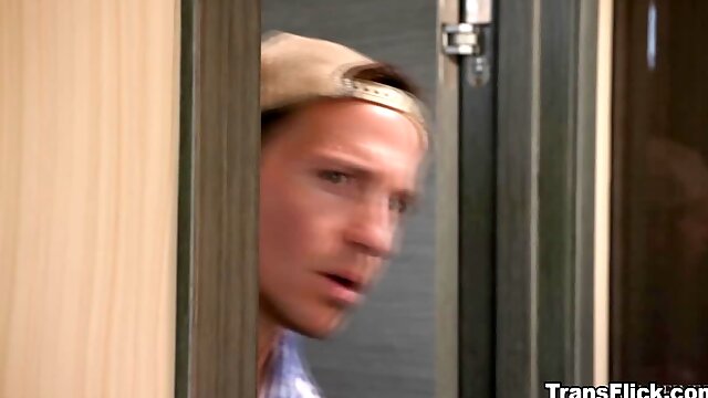 Leah Hayes, Big Tits