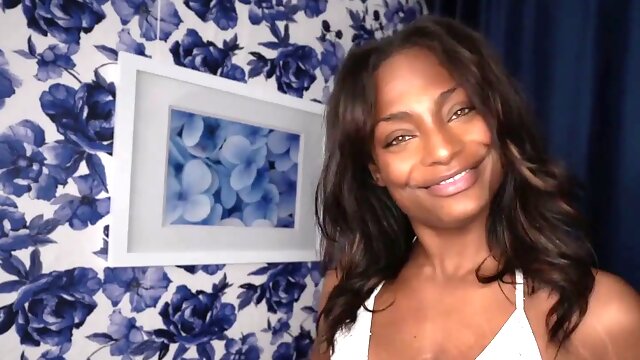 Bjraw ebony stunner rhae forest eats on his Big Dick