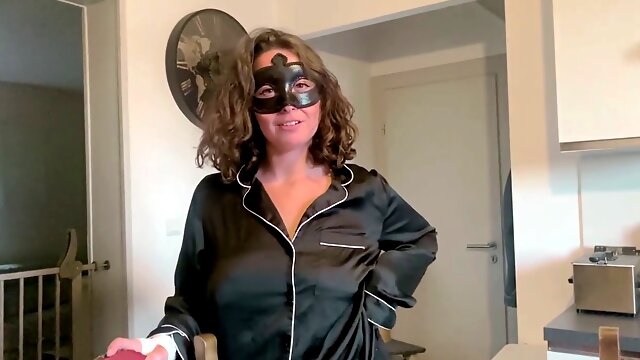 POV of sweetie fox Xkitykatyx wanting to be torn apart