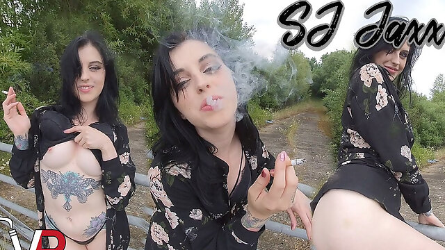 Sj Jinx - Very Smoking