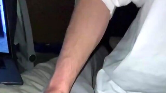 Ethan Lust’s brother gives him a palm