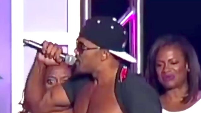 Shemar: Blowjob, Hardcore  Brunette Porn