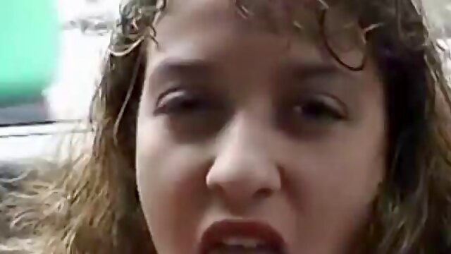 French Perverse, Francese