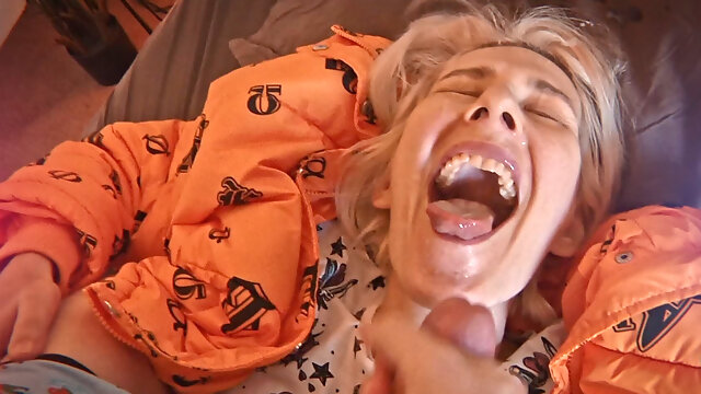 Real Girl Sucks Dick and Catches Cum