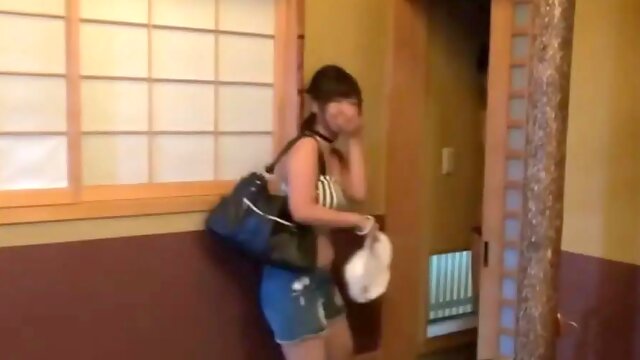 Steamy Asian Beauty Wakaba Onoue Delivers Unforgettable Blowjob Experience