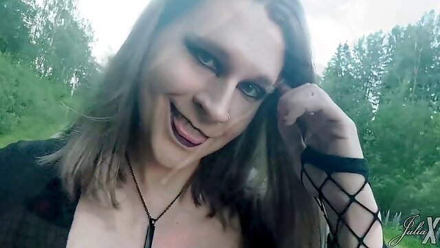 Shemales Outdoor Solo, Public Cumshots