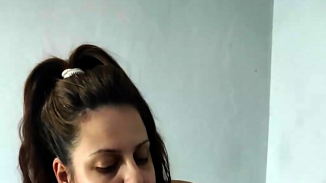 Betrügt, Handarbeit