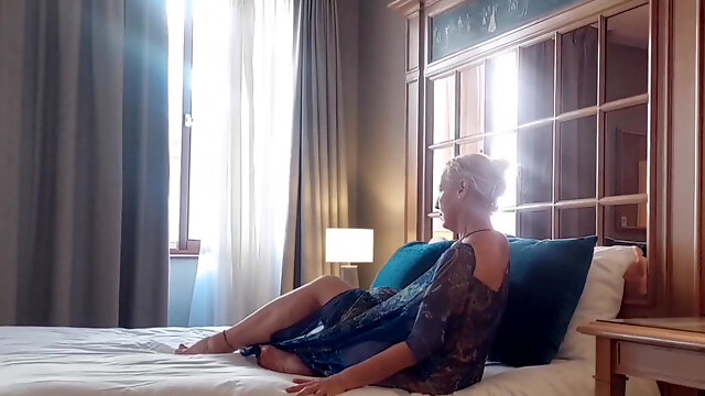 Amateur Blonde Mature Wife Enjoys Sex After Walk