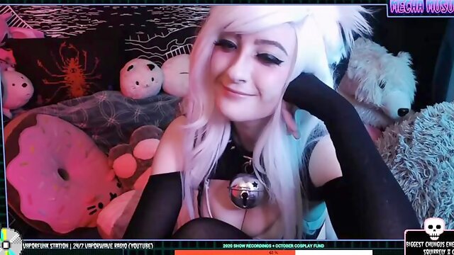 Yummy: Big Tits, Babe  Solo Porn