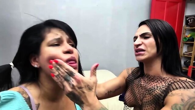 Sara Milf Deep Hands Domination