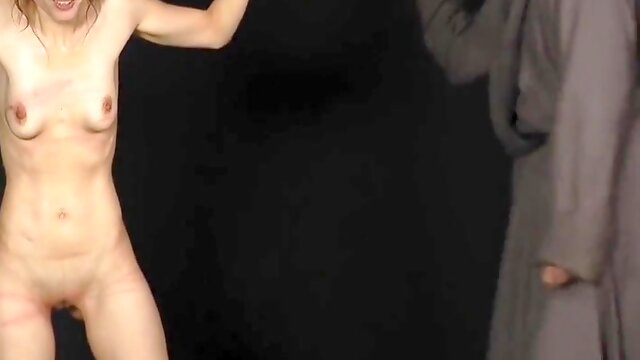 Chatte Fouettée, BDSM