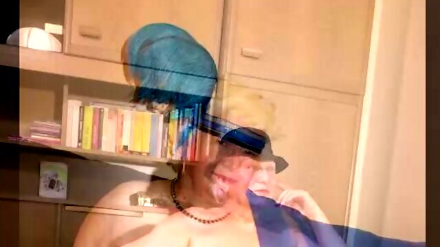 Amateur Grannies sucking old dicks