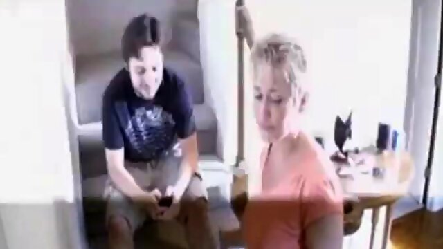 Hott mature cougar fucks Young guy: Big Ass, Blowjob  Amateur Porn