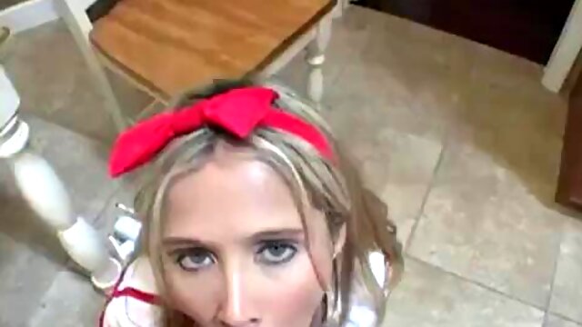 Hot Wife Rio as snow white: Big Tits, Big Ass  Amateur Porn