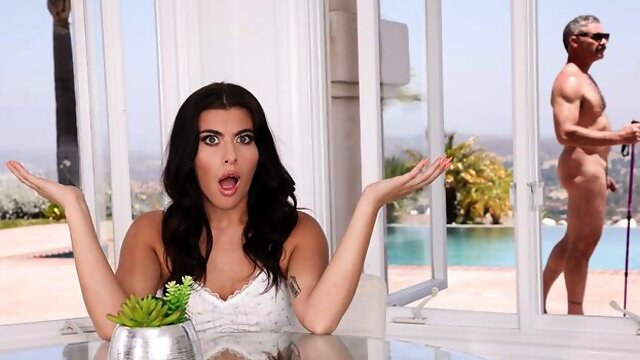 Gal Ritchies curvy action by Hairy Undies