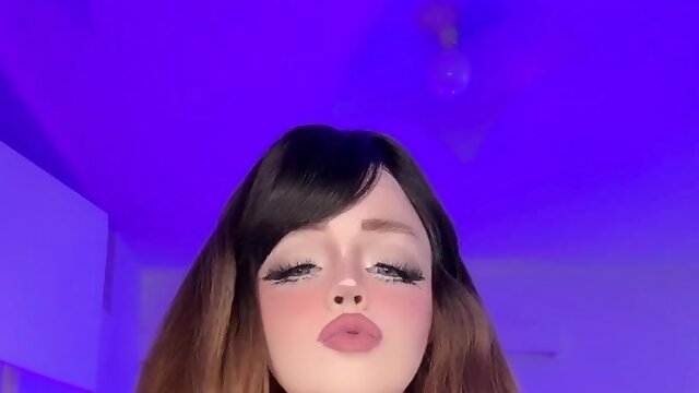 ASMR Amy B – Elastigirl (Video)