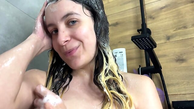 Haare Abschneiden, Sperma Drinnen