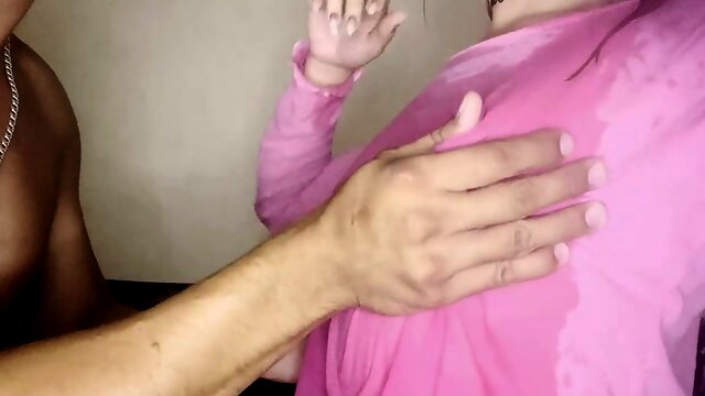 Stepmom Luxurynut gets extremely wet while enjoying some serious pussy eating