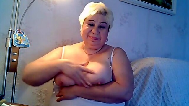 Fat granny excitng her self and sucking her nipples part 1: Big Tits, Big Ass  Bbw Porn