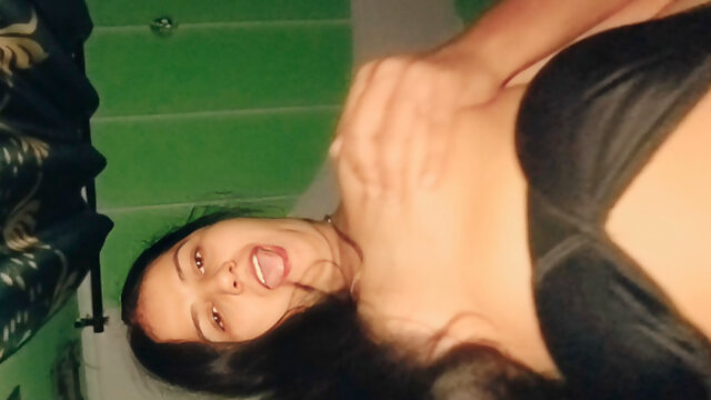 Sollegs Friend Gave It to Her Completely From Behind While Playing.