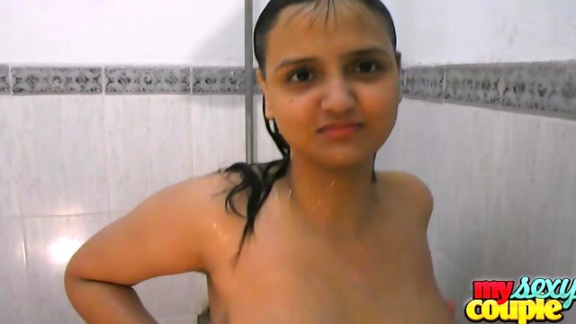 Sunny Sonia Indian Couple Sex Movies - MySexyCouple