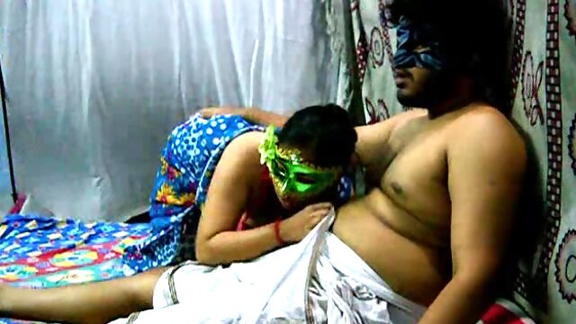 Velamma Bhabhi - Free Sex Movies of South MILF Velamma