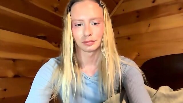 Solo ebony masturbation shemale cumming